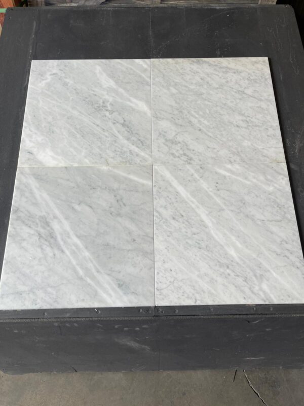 Carrara White 18x18 Polished Marble Tile 3