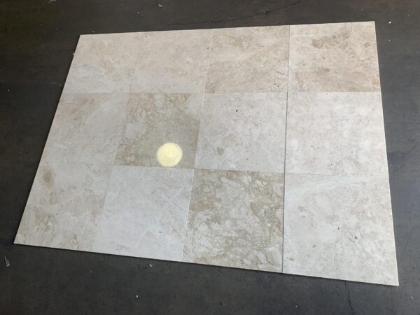 Cappucino Polished 18x18 Marble Tile 1