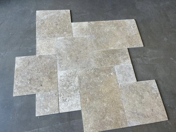 Ivory Versailles Pattern Tumbled Travertine Tile 0