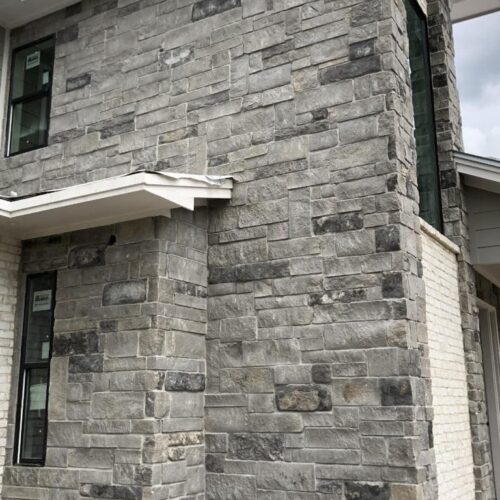 Lagos Gray 4-6-8 Split Face Limestone Veneer 0