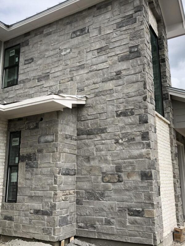 Lagos Gray 4-6-8 Split Face Limestone Veneer 0