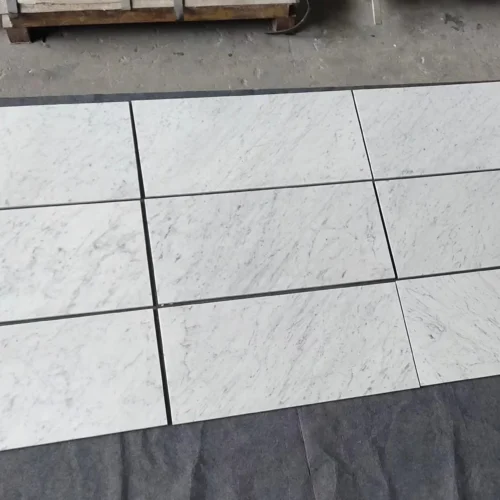 2135-18x36-carrara-white-marble-honed-e02c34c9f43e.webp
