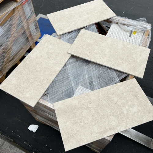 2153-12x24-gascogne-beige-limestone-honed-372333aad619.webp