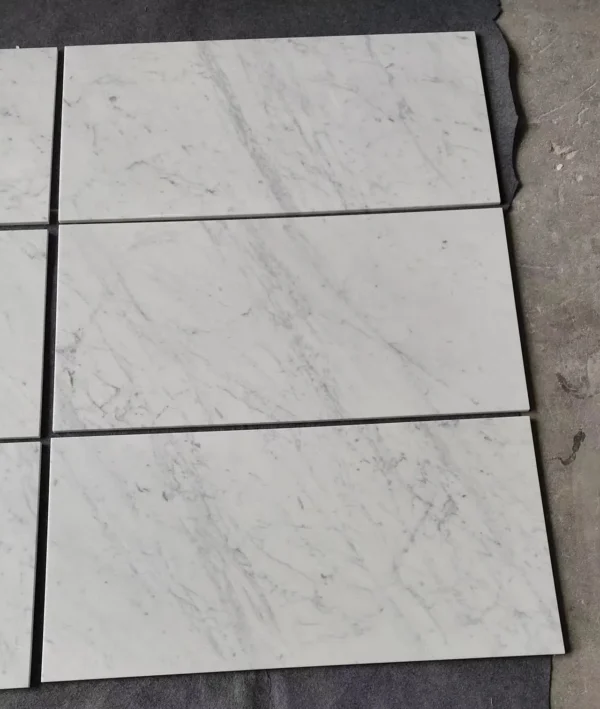 2135-18x36-carrara-white-marble-honed-f85f7ff656ec.webp