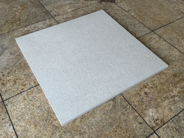 3366-24x24-fresca-porcelain-2cm-pavers-f464a9132b33.webp