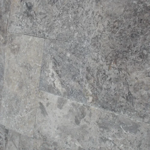 silver-versailles-pavers-tumbled-travertine-1-1-4-cb6d9927901d.webp